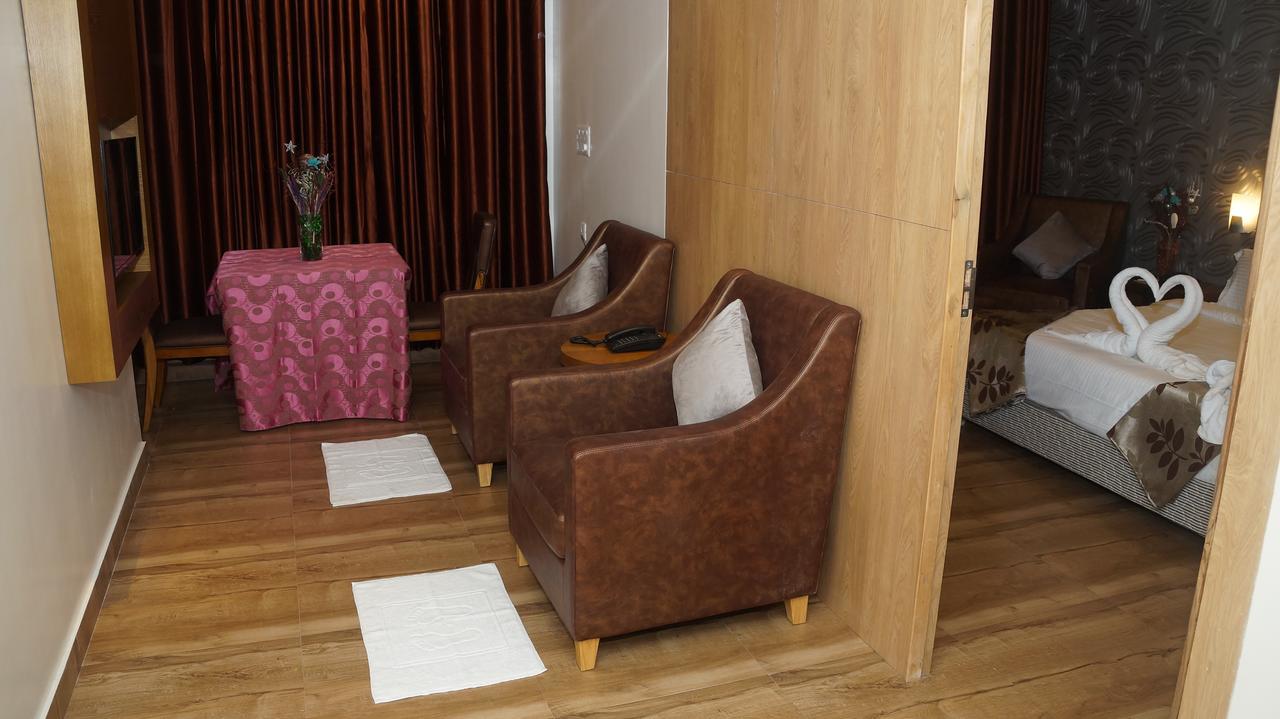 Kani Residency Hotel Tuticorin Esterno foto