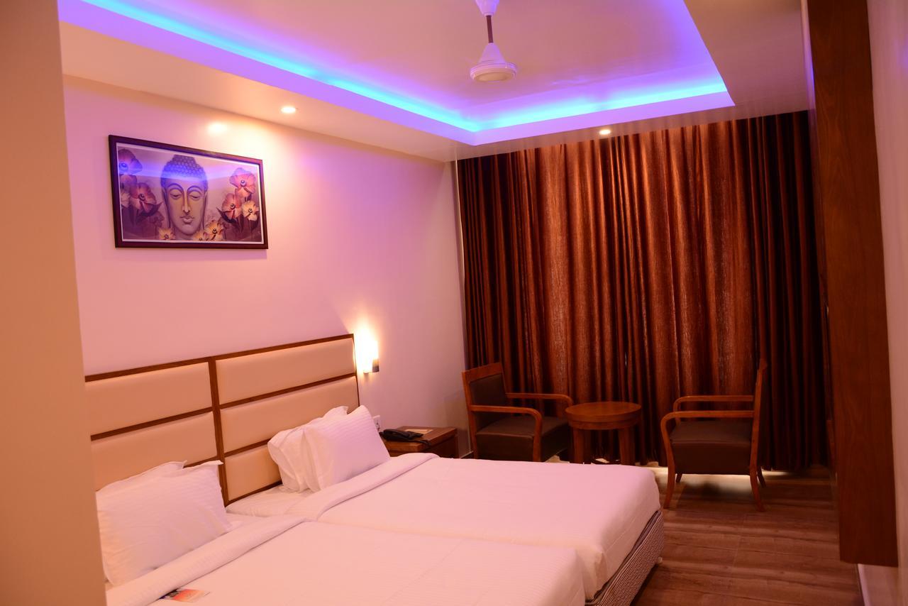 Kani Residency Hotel Tuticorin Esterno foto
