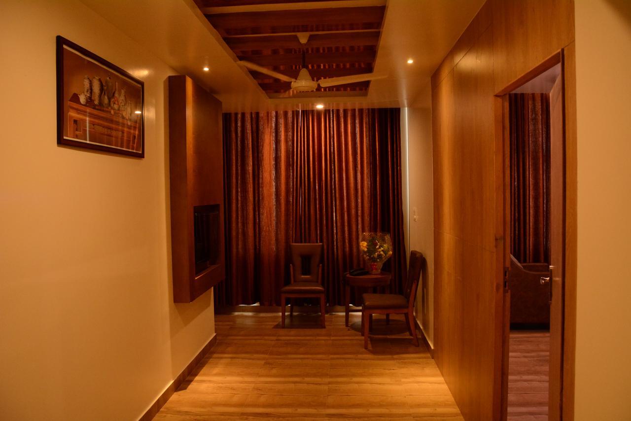 Kani Residency Hotel Tuticorin Esterno foto