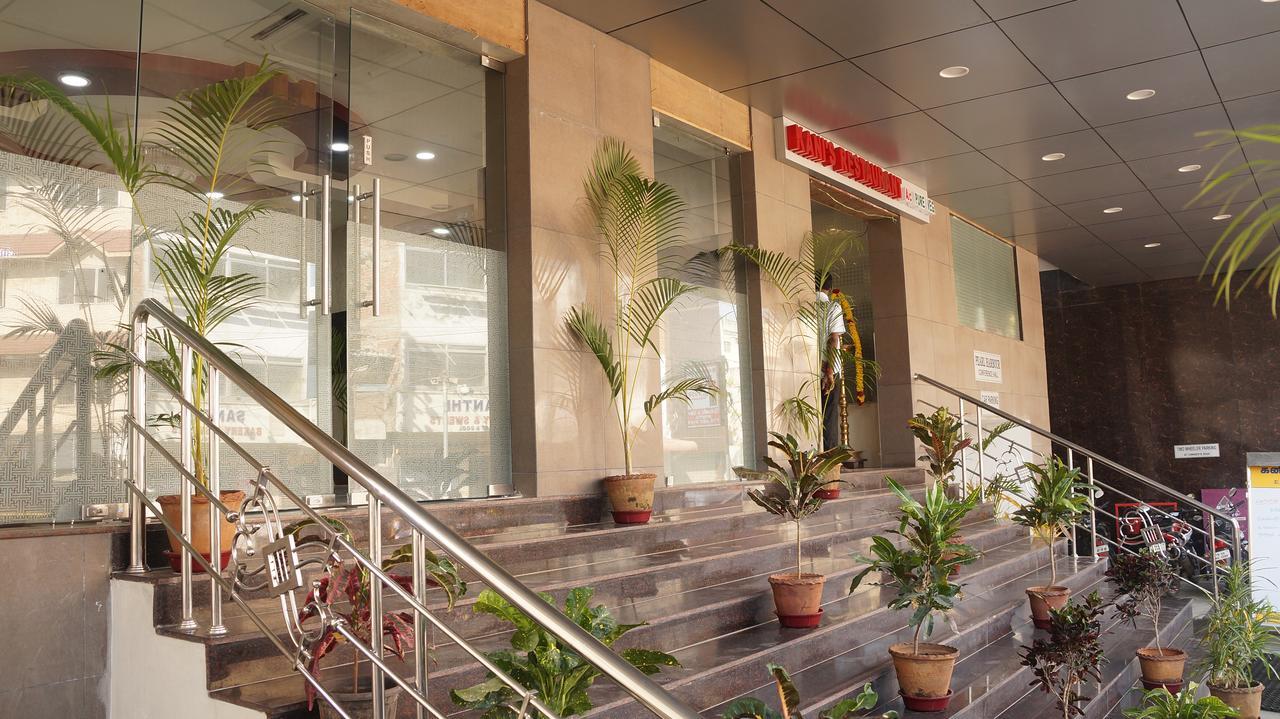 Kani Residency Hotel Tuticorin Esterno foto