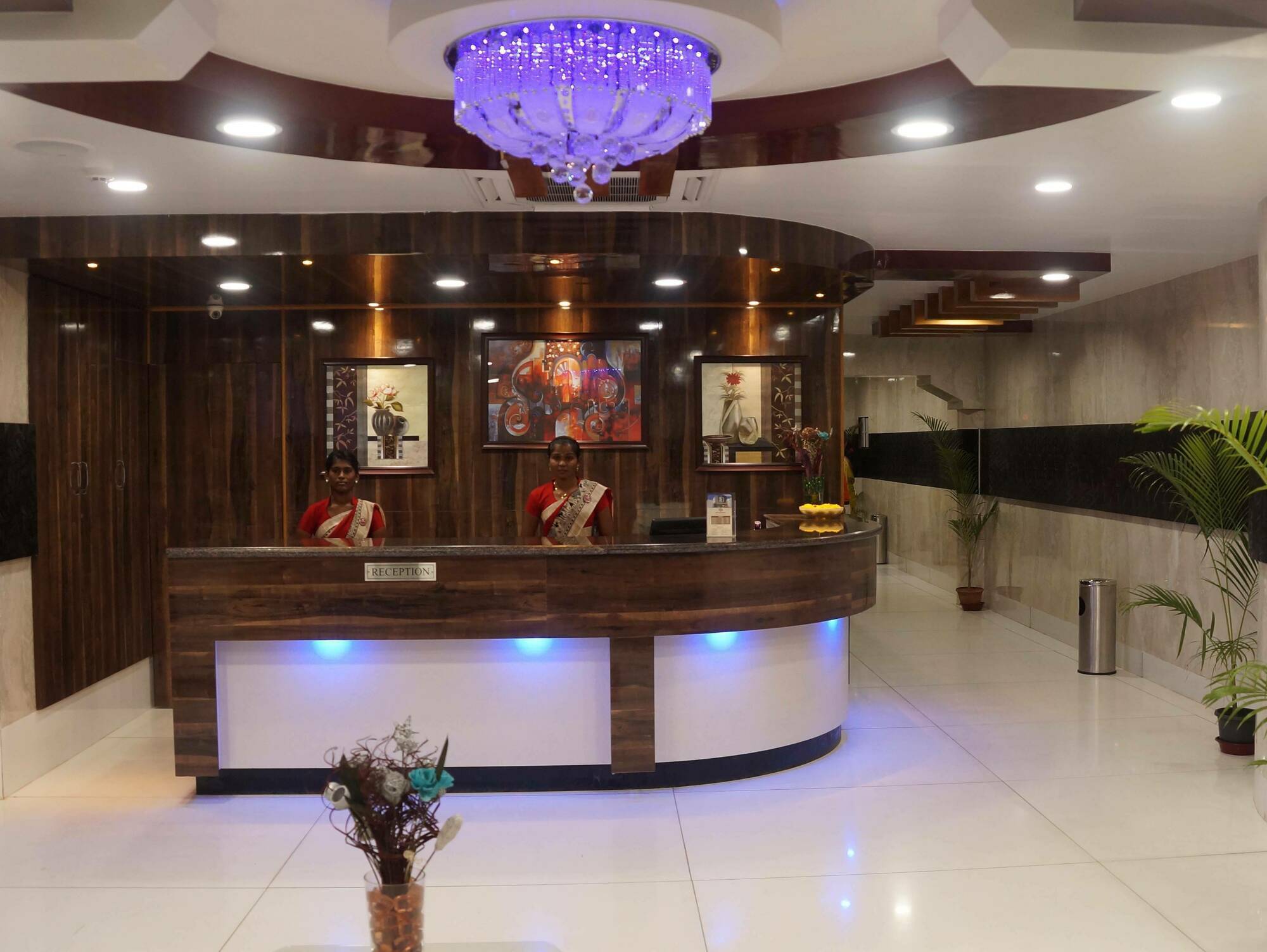 Kani Residency Hotel Tuticorin Esterno foto